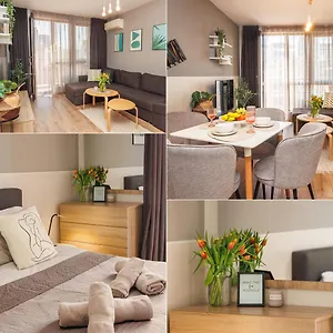 Apartment к's Living With Free Parking